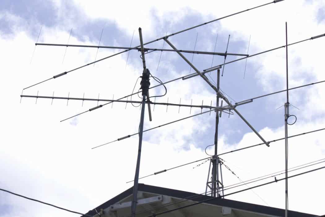 Can You Put A Ham Radio Antenna In The Attic? Hobby Knowhow