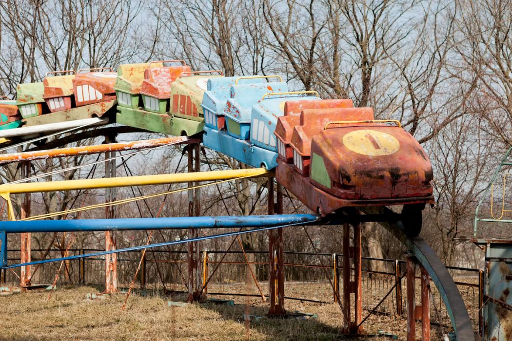 7 Abandoned Amusement Parks (Creepy Images)
