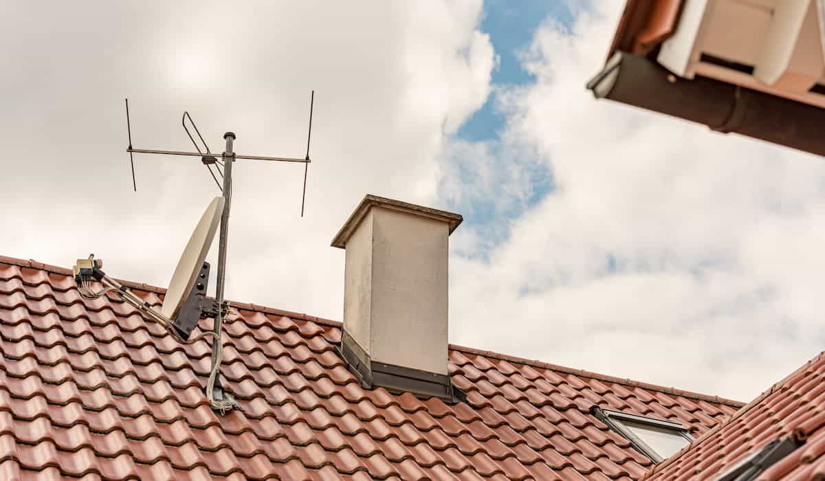Can You Put A Ham Radio Antenna In The Attic? Hobby Knowhow