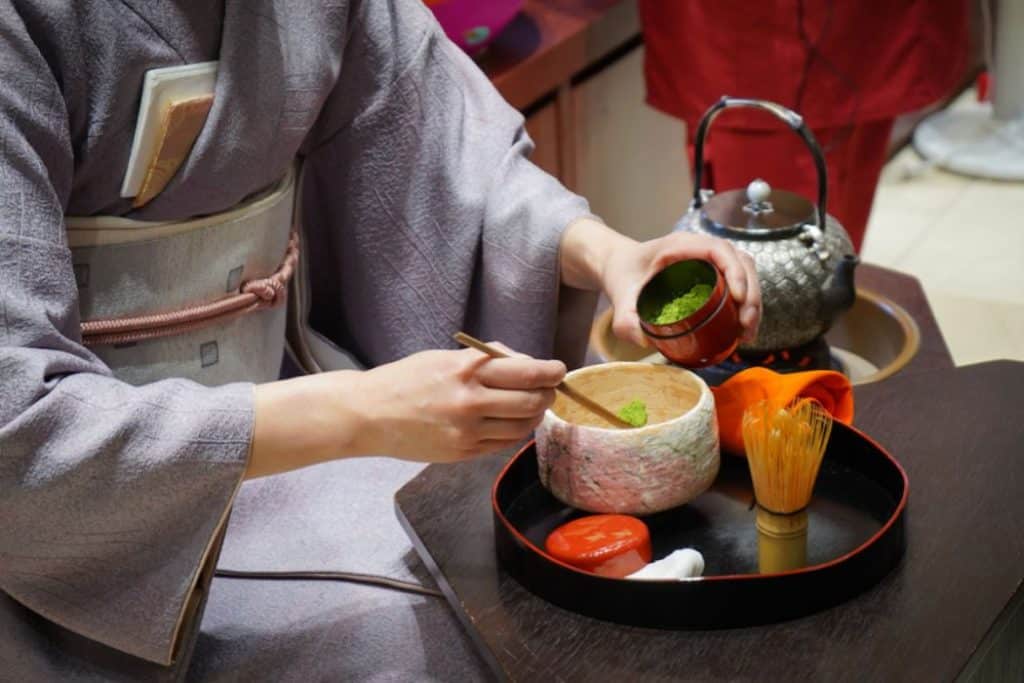 traditional tea ceremony using matcha tea