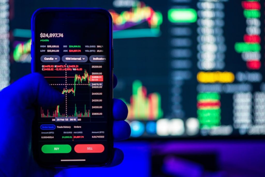 Stock and Crypto Trading Online Platforms
